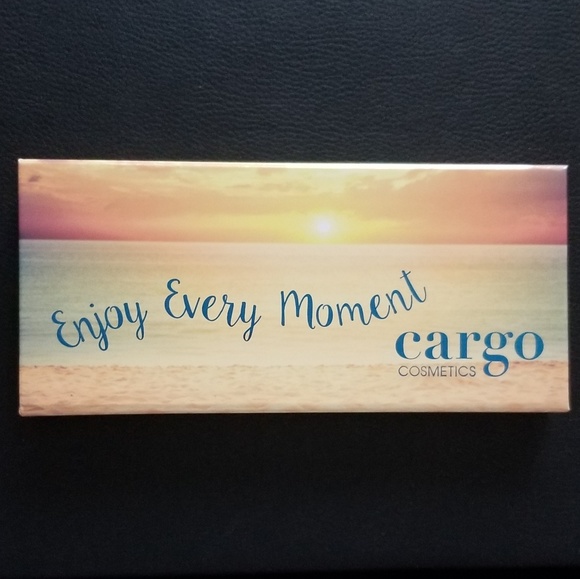 NEW CARGO EYESHADOW PALETTE - Picture 2 of 5